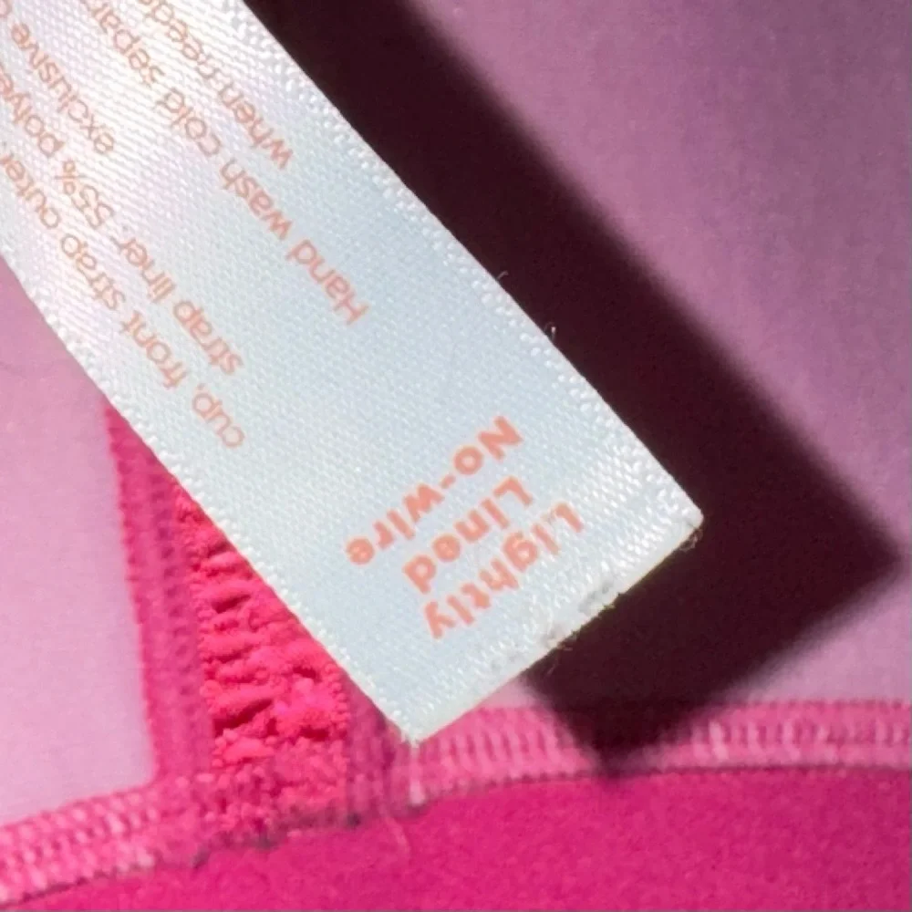 Cacique Lightly Lined No Wire Bra size 48D - Picture 5 of 5